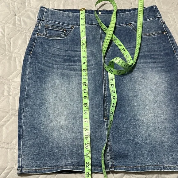 Sz 12 Tribal Blue Washed Denim Pencil Skirt - Picture 9 of 11